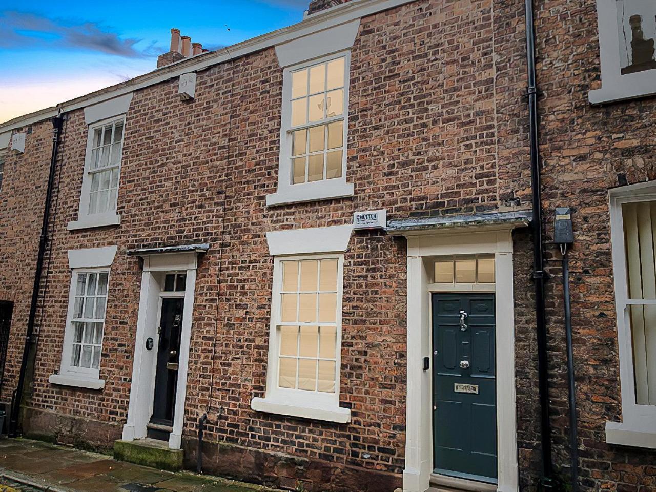 Chester City Centre Town House Ngoại thất bức ảnh